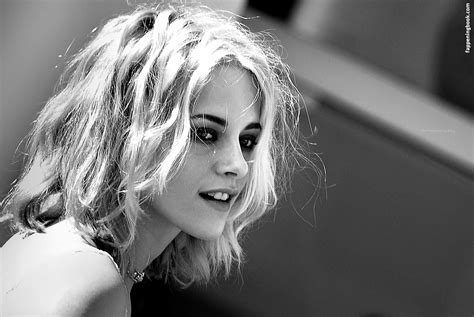 21, and it’s a big departure from her Twilight. . Kristen stewart nacked